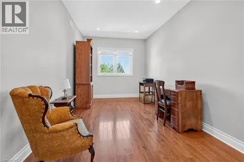 6786 Christine Court Niagara Falls ON L2J 4L6