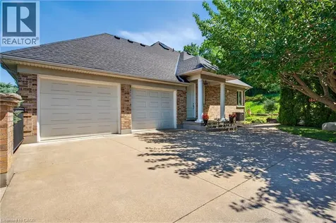 6786 Christine Court Niagara Falls ON L2J 4L6