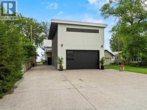 1674 Caille Avenue Lakeshore ON N8L 0J4