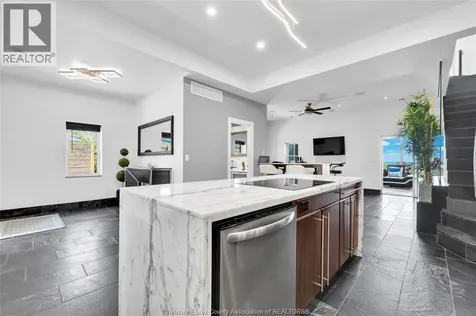1674 Caille Avenue Lakeshore ON N8L 0J4