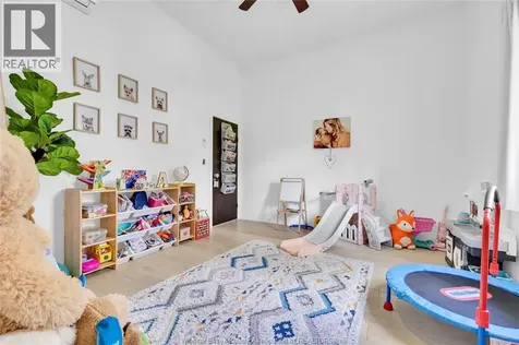 1674 Caille Avenue Lakeshore ON N8L 0J4