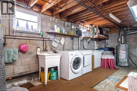 23 Keen Court Hamilton ON L8T 1W5