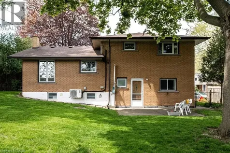 23 Keen Court Hamilton ON L8T 1W5