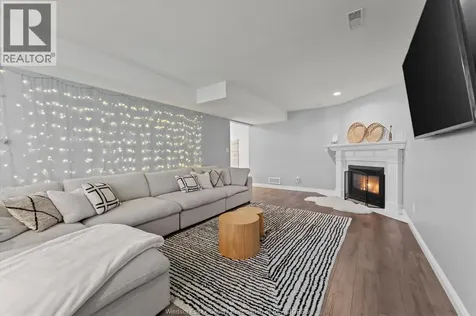 430 Woodridge Drive Tecumseh ON N8N 4V5