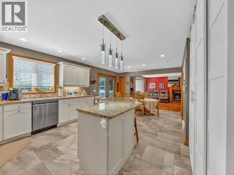 130 Pheasant Run Drive Lakeshore ON N8L 0Z7