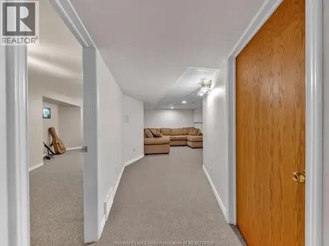 130 Pheasant Run Drive Lakeshore ON N8L 0Z7
