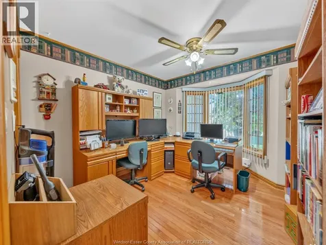 130 Pheasant Run Drive Lakeshore ON N8L 0Z7