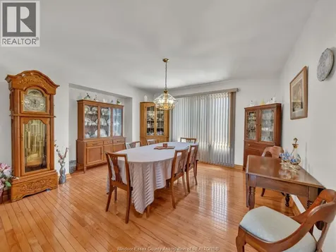 130 Pheasant Run Drive Lakeshore ON N8L 0Z7