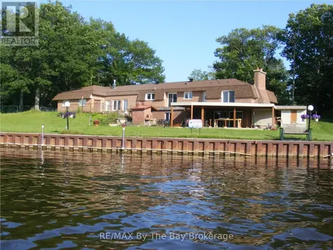 10 Edgewater Road Wasaga Beach ON L9Z 2W3