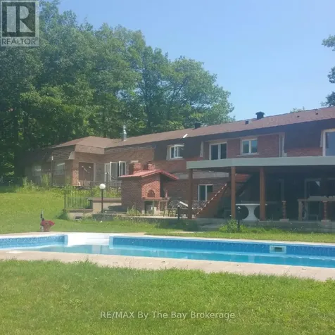 10 Edgewater Road Wasaga Beach ON L9Z 2W3