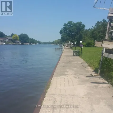 10 Edgewater Road Wasaga Beach ON L9Z 2W3