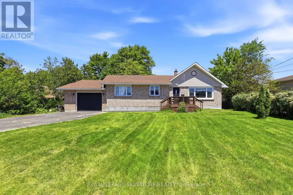 1114 Lakeshore Road Sarnia ON N7V 2V8