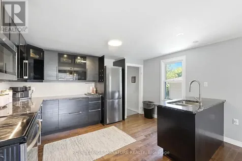 1114 Lakeshore Road Sarnia ON N7V 2V8