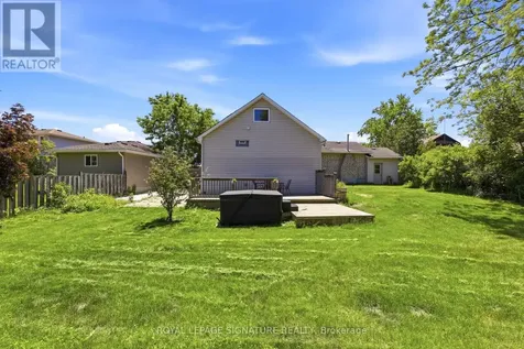 1114 Lakeshore Road Sarnia ON N7V 2V8