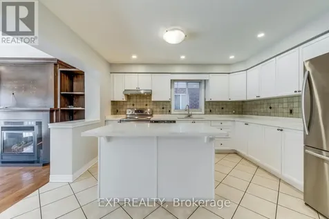 11 Frankfurt Street West Kitchener ON N2R 1T5