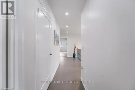116 Crossmore Crescent Waterloo ON N1S 0C7