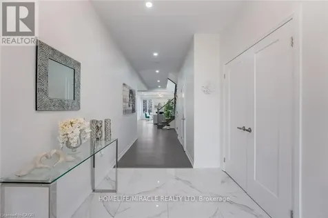 116 Crossmore Crescent Waterloo ON N1S 0C7