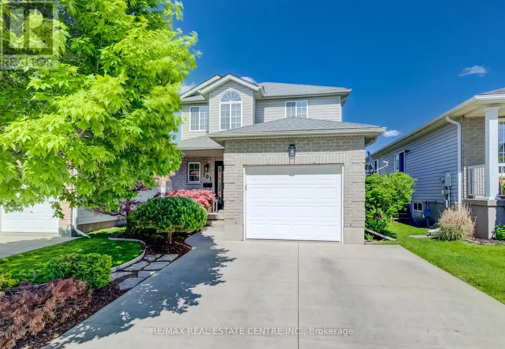 101 Edgemere Drive Cambridge ON N1P 1E9