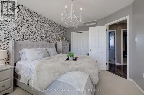 101 Edgemere Drive Cambridge ON N1P 1E9