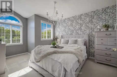 101 Edgemere Drive Cambridge ON N1P 1E9
