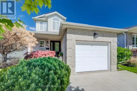 101 Edgemere Drive Cambridge ON N1P 1E9