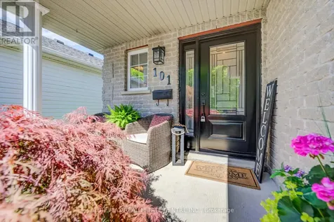 101 Edgemere Drive Cambridge ON N1P 1E9