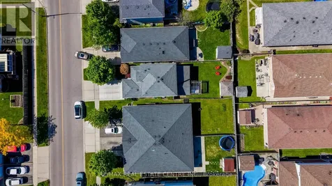 101 Edgemere Drive Cambridge ON N1P 1E9
