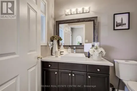 101 Edgemere Drive Cambridge ON N1P 1E9