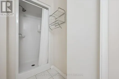 1280 Gordon Street Guelph (kortright East) ON N1L 0N6