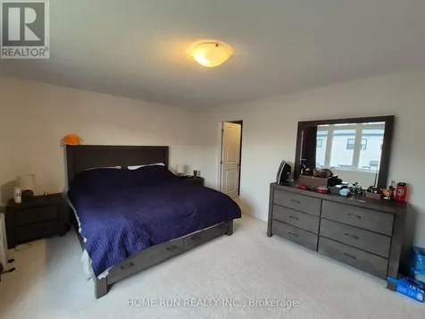 1005 Parabolica Way Ottawa ON K2T 0P8