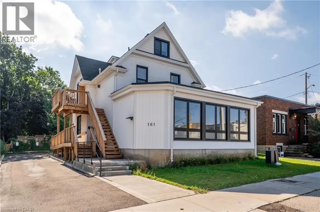 161 Victoria Street South Kitchener ON N2G 2B7