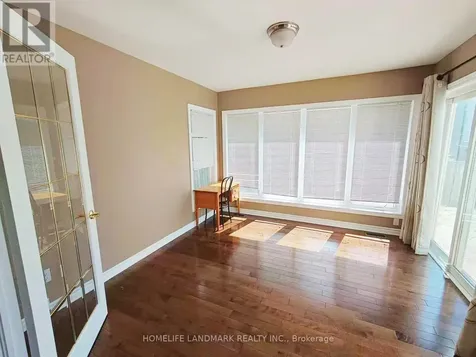 8 Opal Lane Ottawa ON K2J 2V7