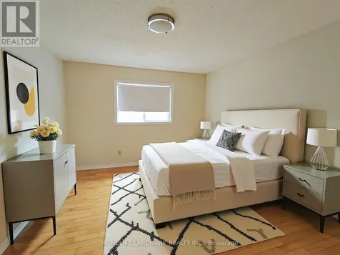 8 Opal Lane Ottawa ON K2J 2V7