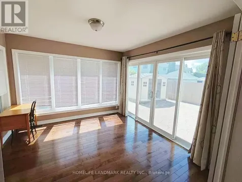 8 Opal Lane Ottawa ON K2J 2V7