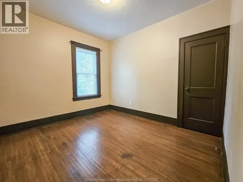 1342 Parent Avenue Windsor ON N8X 4J3