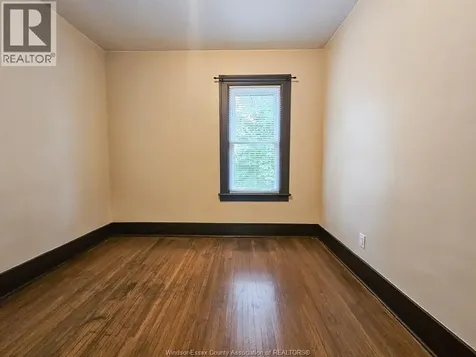 1342 Parent Avenue Windsor ON N8X 4J3
