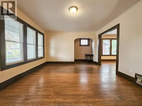 1342 Parent Avenue Windsor ON N8X 4J3