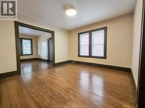 1342 Parent Avenue Windsor ON N8X 4J3