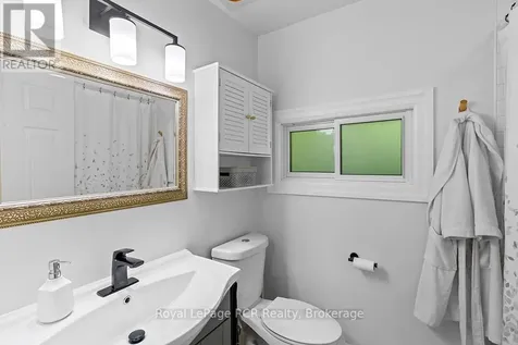 589 5th Avenue East Owen Sound ON N4K 2R4