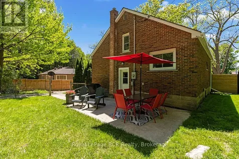 589 5th Avenue East Owen Sound ON N4K 2R4