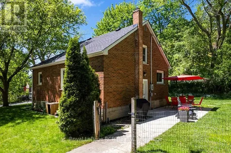 589 5th Avenue East Owen Sound ON N4K 2R4