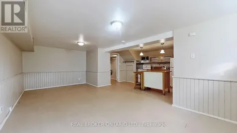351 Taylor Mills Drive North Richmond Hill (crosby) ON L4C 2T8