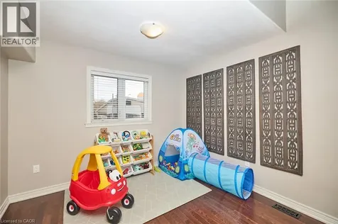 5052 Cassandra Drive Beamsville ON L0R 1B7
