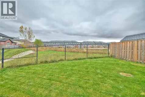 5052 Cassandra Drive Beamsville ON L0R 1B7