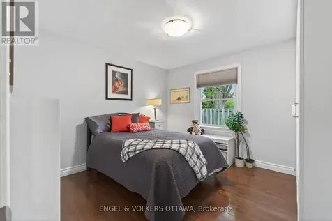 137 Rachael Avenue Ottawa ON K1H 6C5