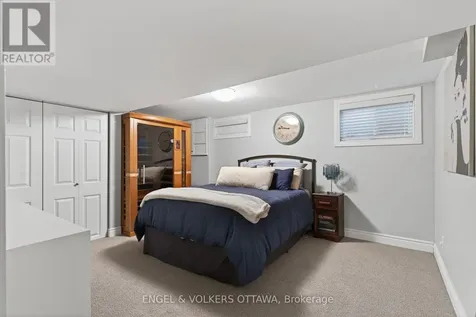 137 Rachael Avenue Ottawa ON K1H 6C5