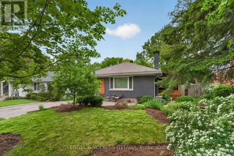 137 Rachael Avenue Ottawa ON K1H 6C5