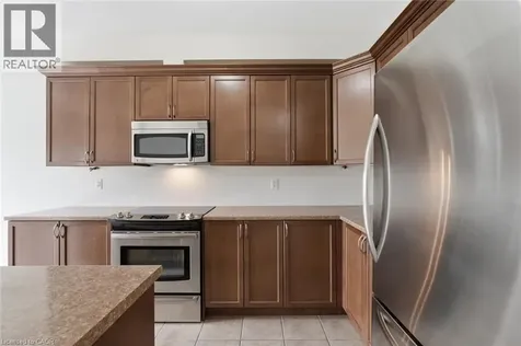 99 Panabaker Drive Ancaster ON L9G 0A3