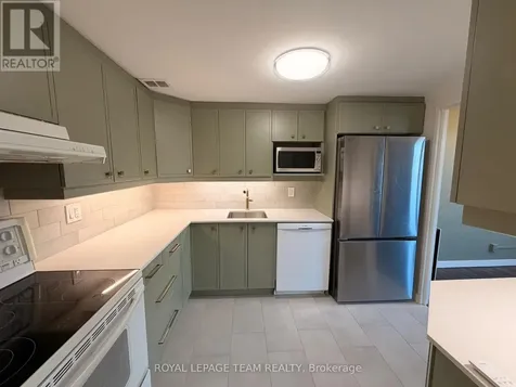 515 St Laurent Boulevard Ottawa ON K1K 3X5