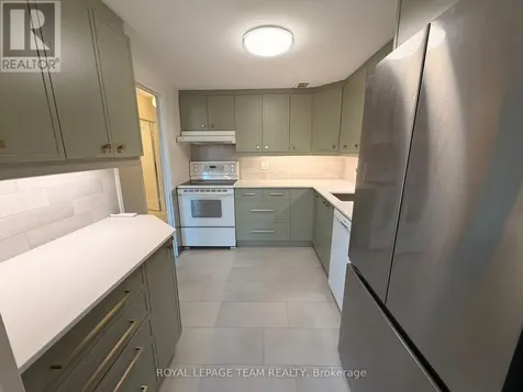 515 St Laurent Boulevard Ottawa ON K1K 3X5